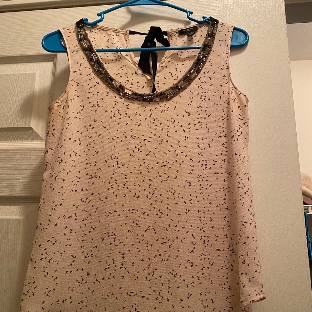 Top - Picture 2 of 2